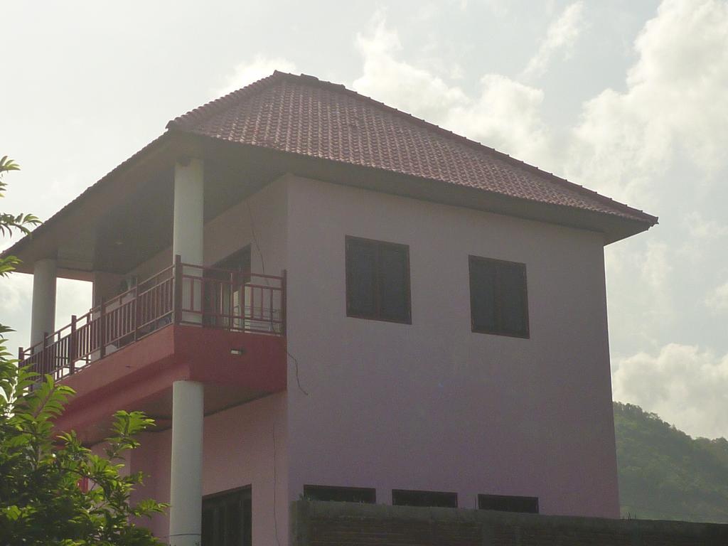 Lakey Peak Villa Tsubaki Huu Екстериор снимка